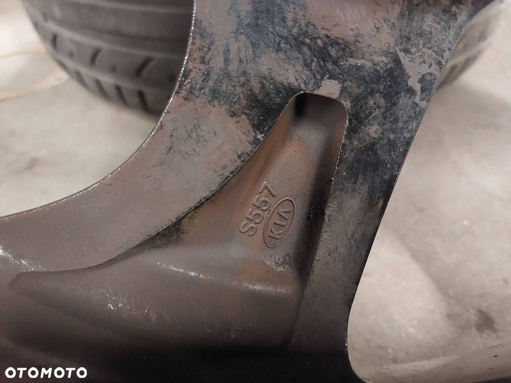 OPONY LETNIE KORMORAN UHP ULTRA HIGH PERFORMANCE 215/45R17 2022R - 18