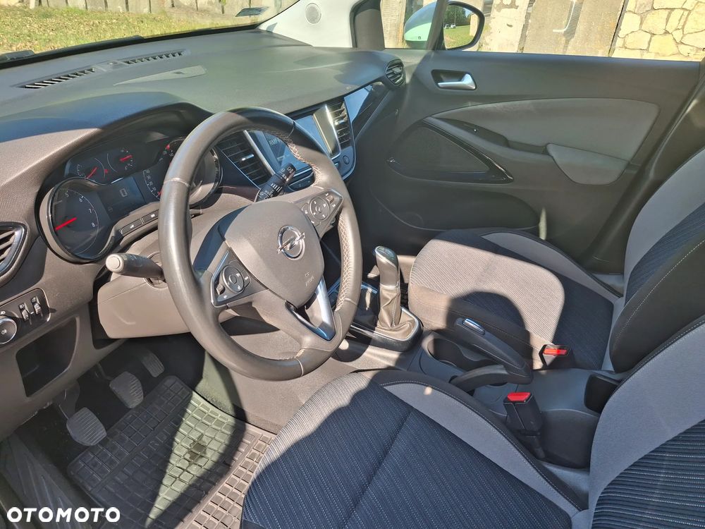 Opel Crossland X 1.2 120 Lat - 16