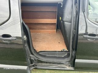 Citroën Citroën BERLINGO CX.AUT. 8V. 3 LUGARES C/GPS 130 CV - 8