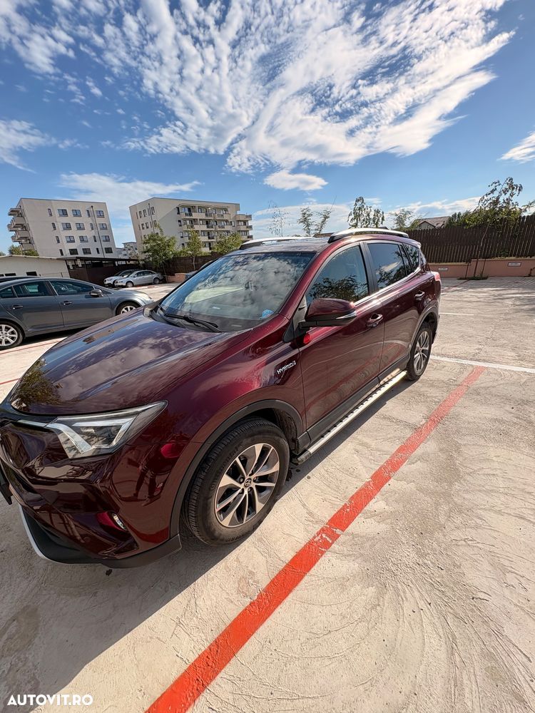 Toyota RAV4 - 9