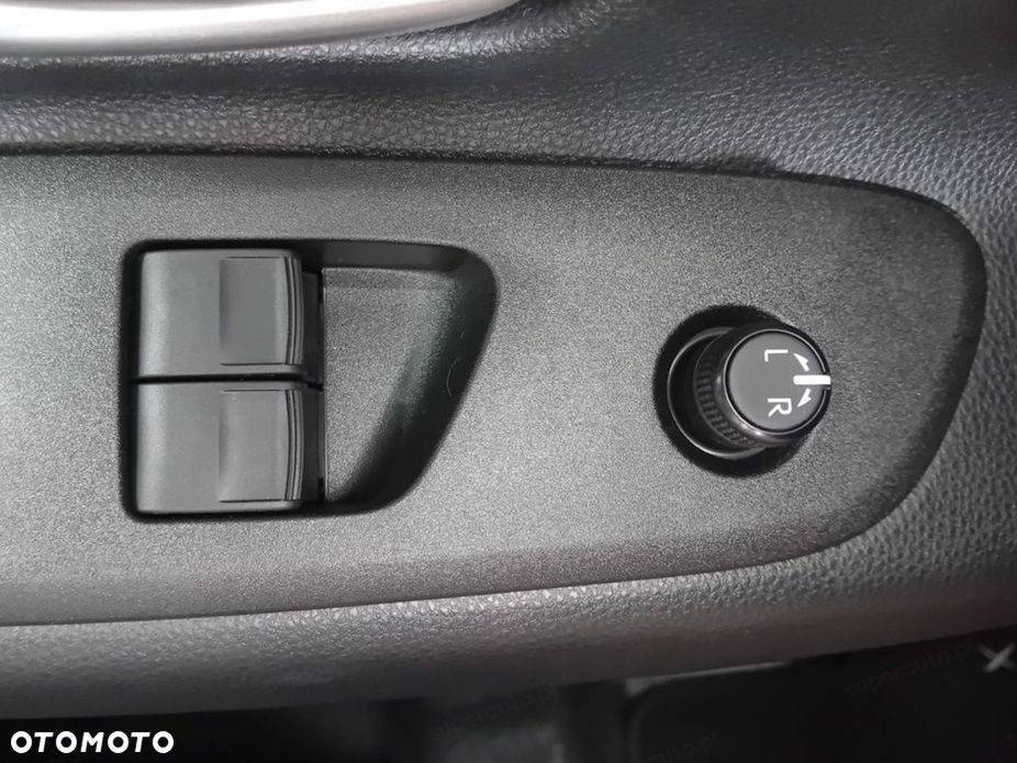 Toyota Aygo X 1.0 VVT-i Style CVT - 4