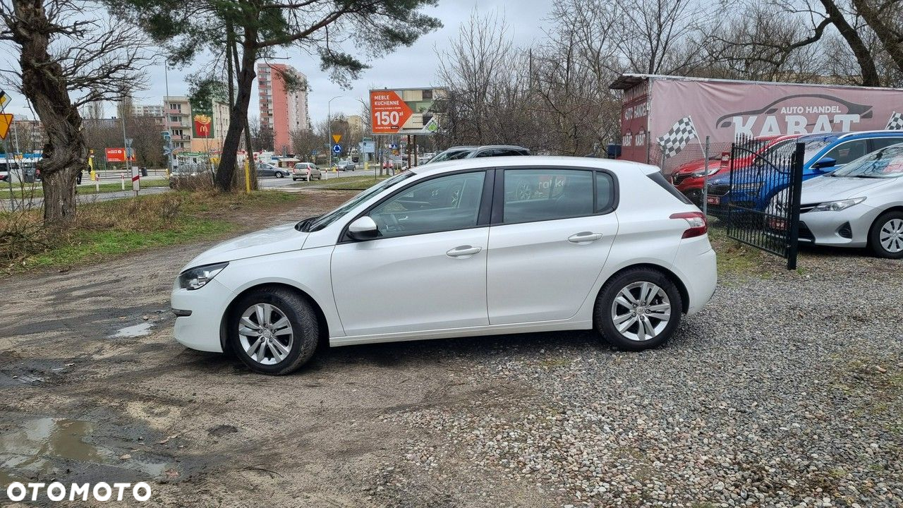 Peugeot 308 - 4