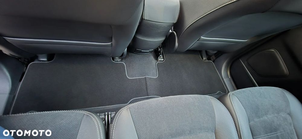 Ford S-Max 2.2 TDCi DPF Durashift-6-tronic Titanium - 32