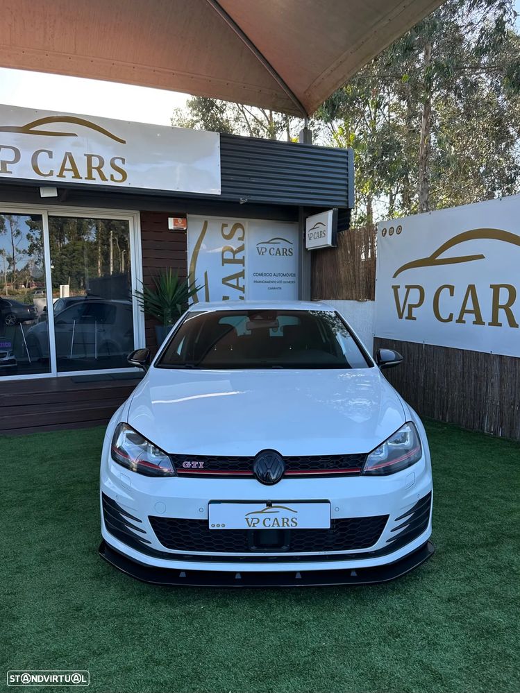 VW Golf 2.0 TSi GTi DSG Performance - 1