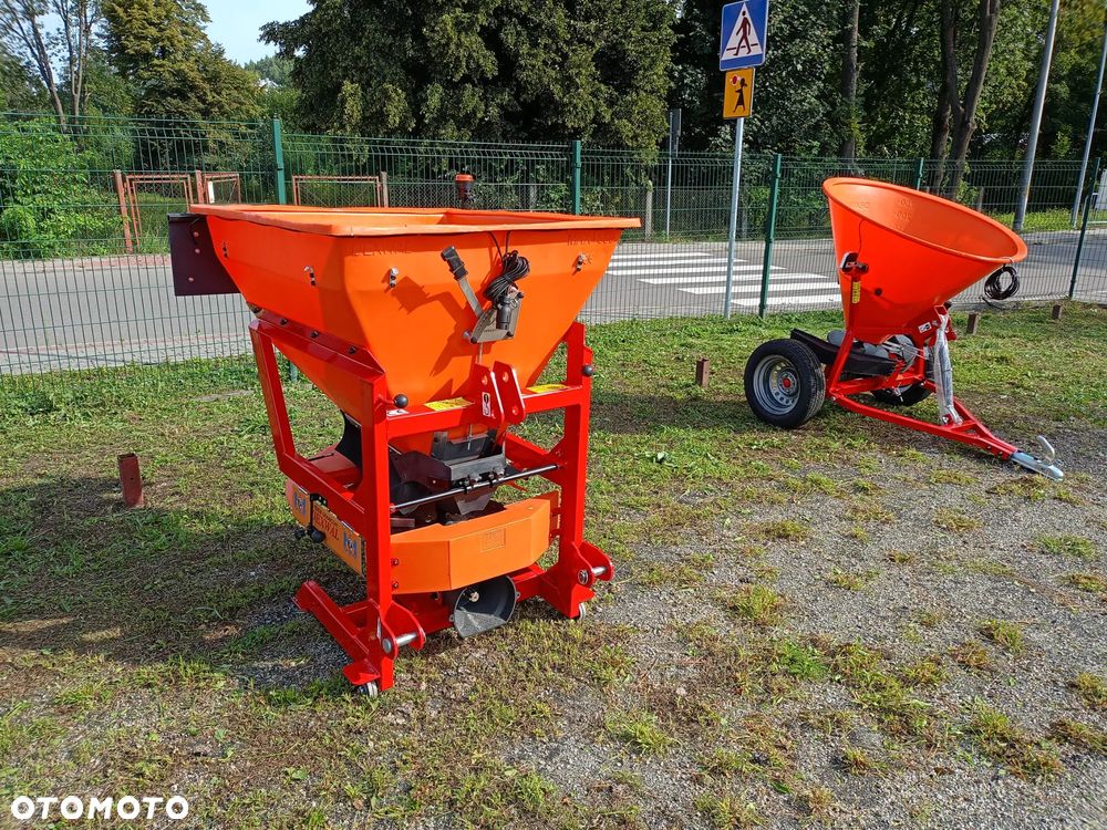 Inny Solarka Piaskarka Posypywarka Dexwal PK 550 380 L 600 KG Transport - 1