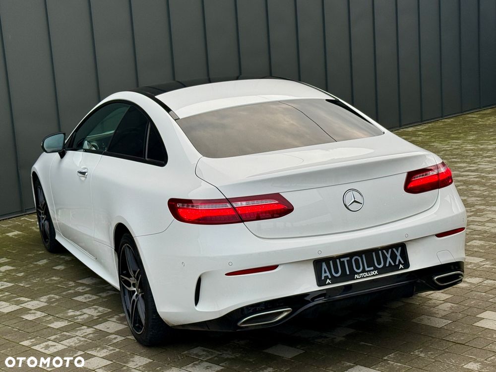 Mercedes-Benz Klasa E 220 d 4-Matic 9G-TRONIC - 10