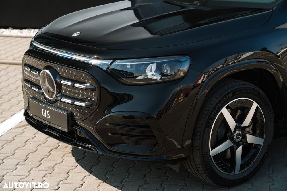 Mercedes-Benz GLB - 9