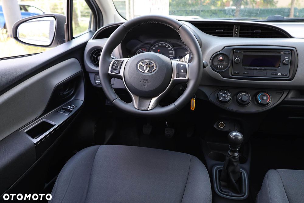 Toyota Yaris 1.5 Active - 25