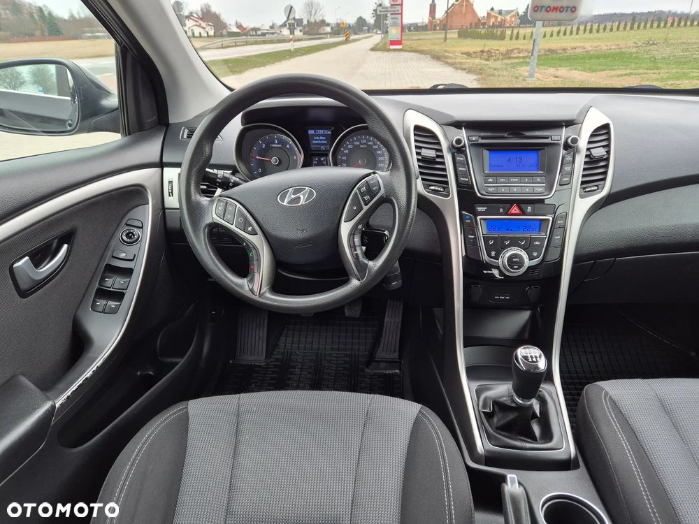 Hyundai i30 1.4 CRDi Trend - 3