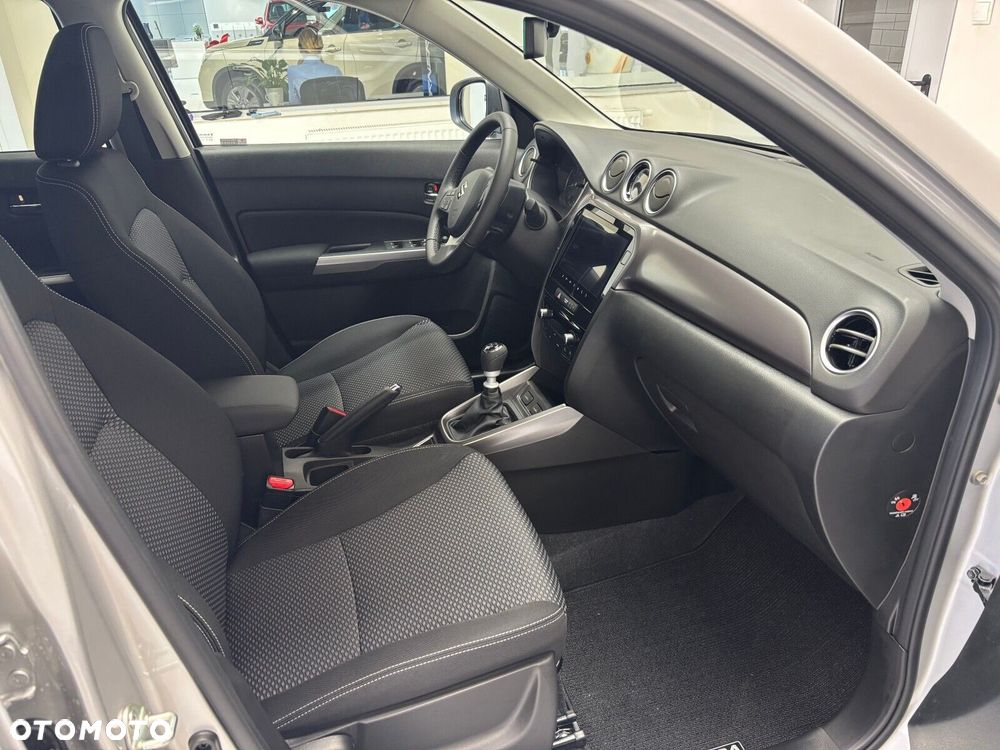 Suzuki Vitara - 15
