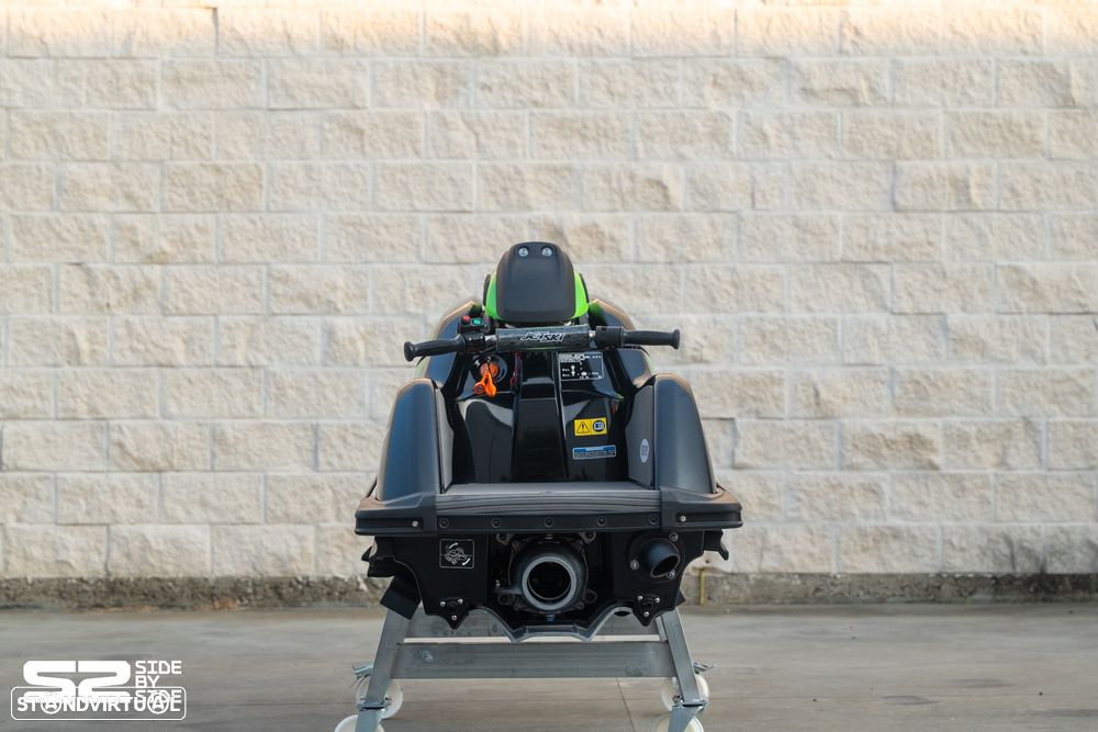 Kawasaki SX-R 160 - 4