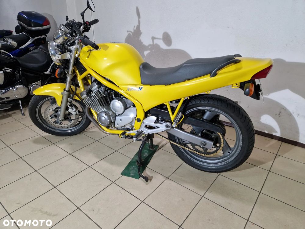 Yamaha XJ - 6