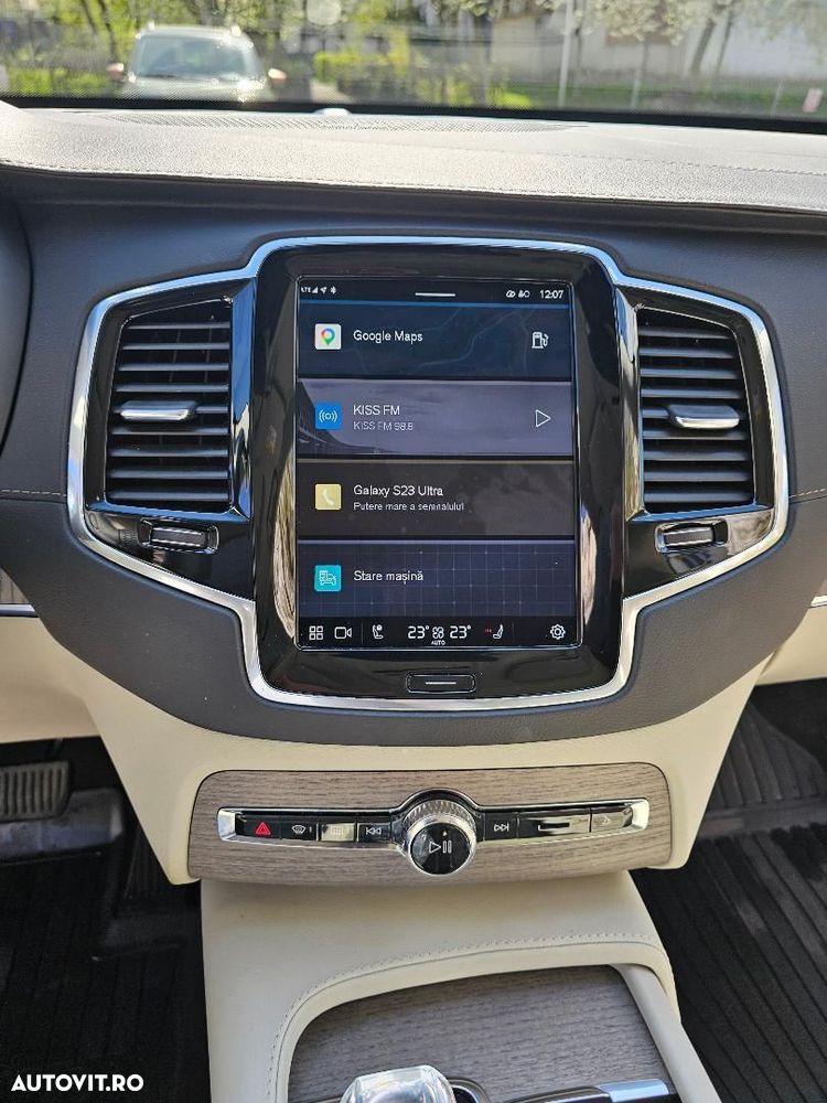 Volvo XC 90 - 14