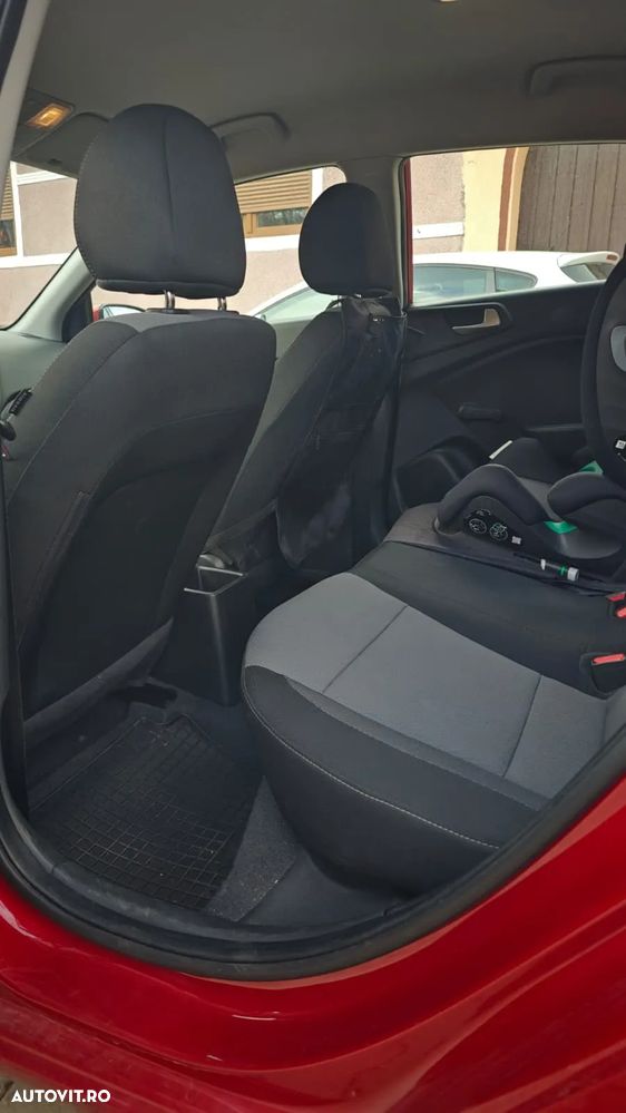 Hyundai i20 ver-1-2-l-84cp-5dr-comfort - 10