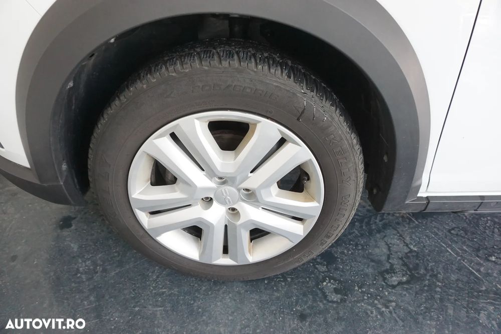 Dacia Sandero Stepway TCe 90 MT6 Expression - 6