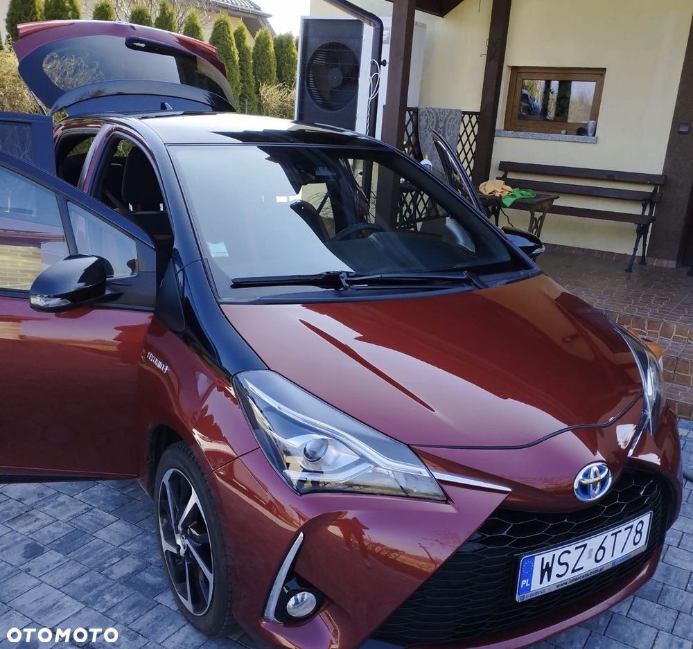 Toyota Yaris - 1