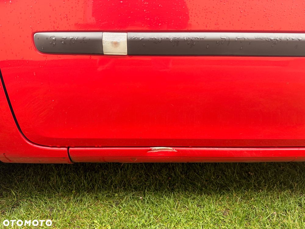 Renault Clio 1.2 16V 75 Expression - 25