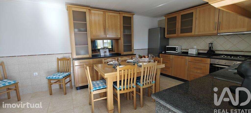 Casa / Villa em Penha Garcia de 265,47 m2 - Grande imagem: 3/35