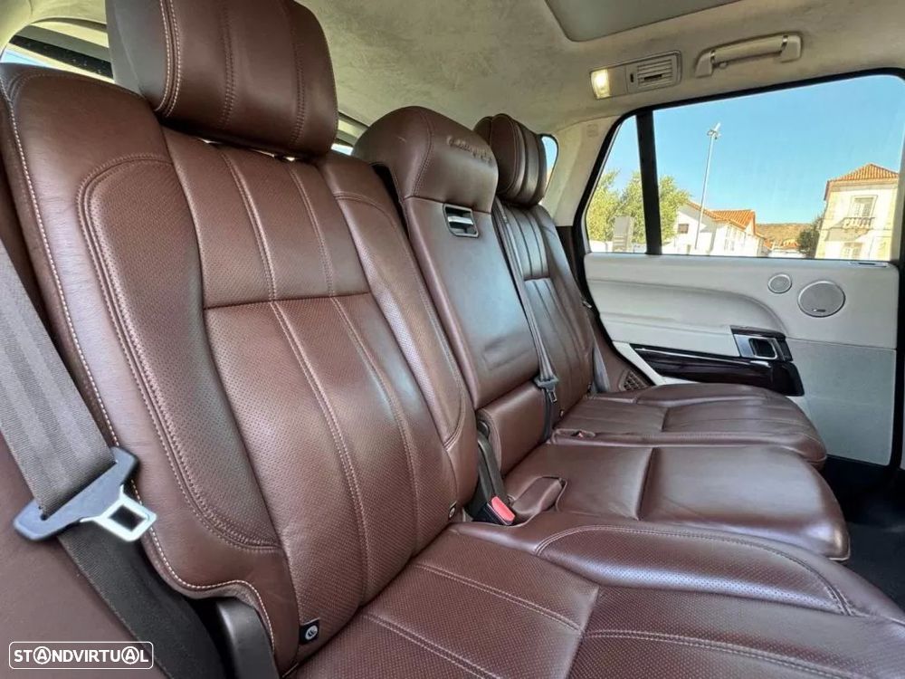 Land Rover Range Rover 4.4 SDV8 Autobiography - 31