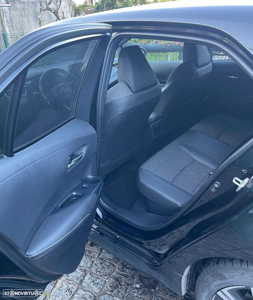 Toyota Corolla 1.8 Hybrid Comfort+P.Sport - 12