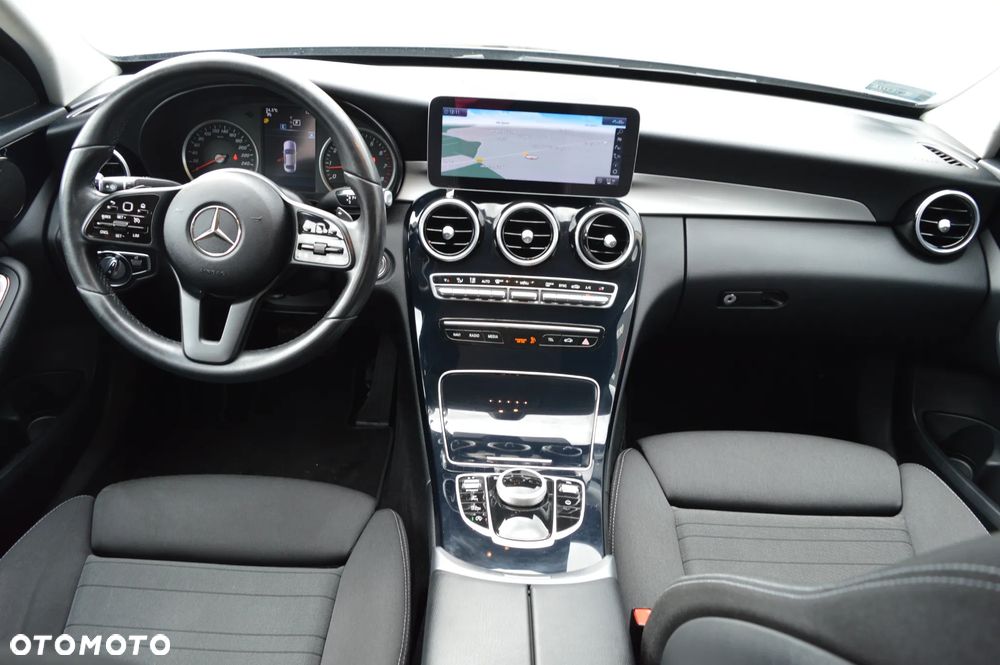 Mercedes-Benz Klasa C 160 9G-TRONIC - 19