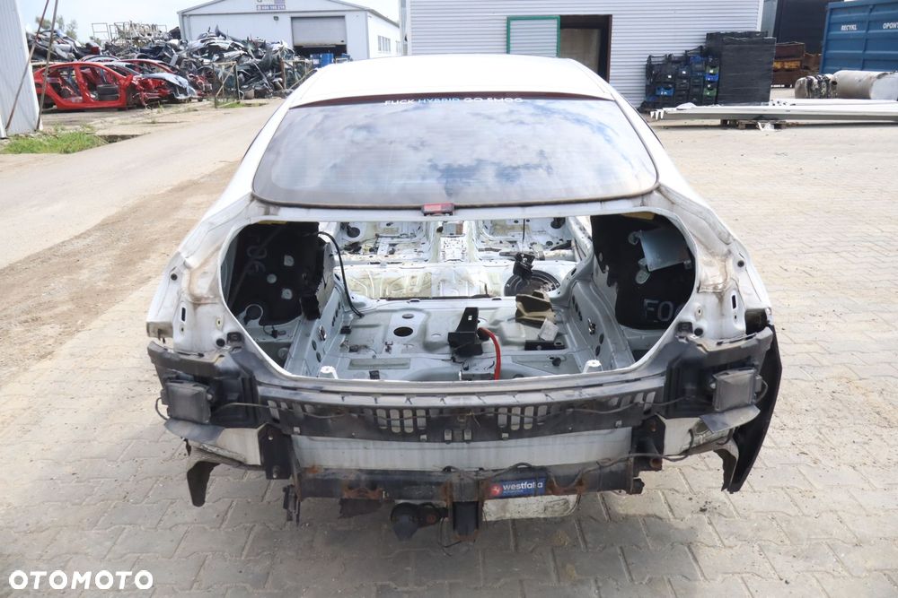 BŁOTNIK ĆWIARTKA LEWY TYŁ 6 640D F06 3.0D GRAN - 7