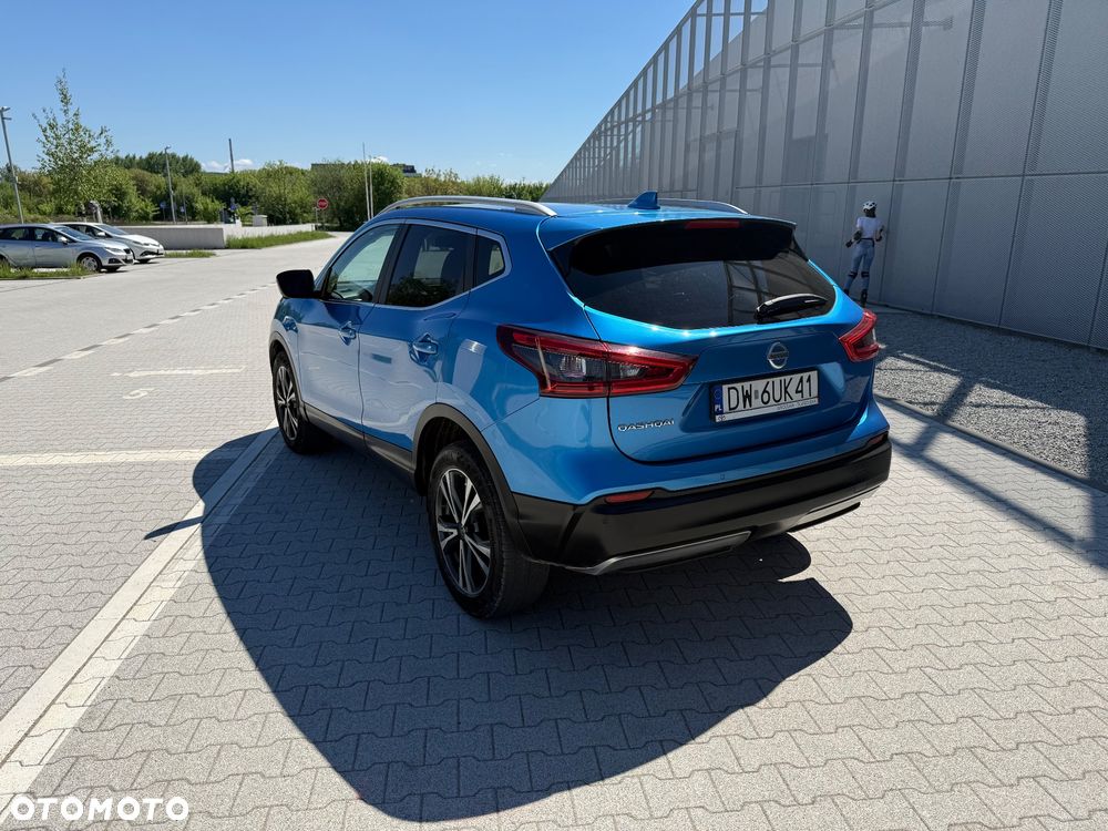 Nissan Qashqai 1.2 DIG-T N-Connecta Xtronic EU6 - 7