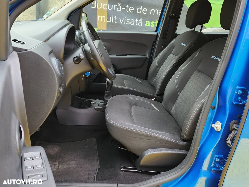 Dacia Lodgy 1.2 TCe 115 CP Stepway - 10
