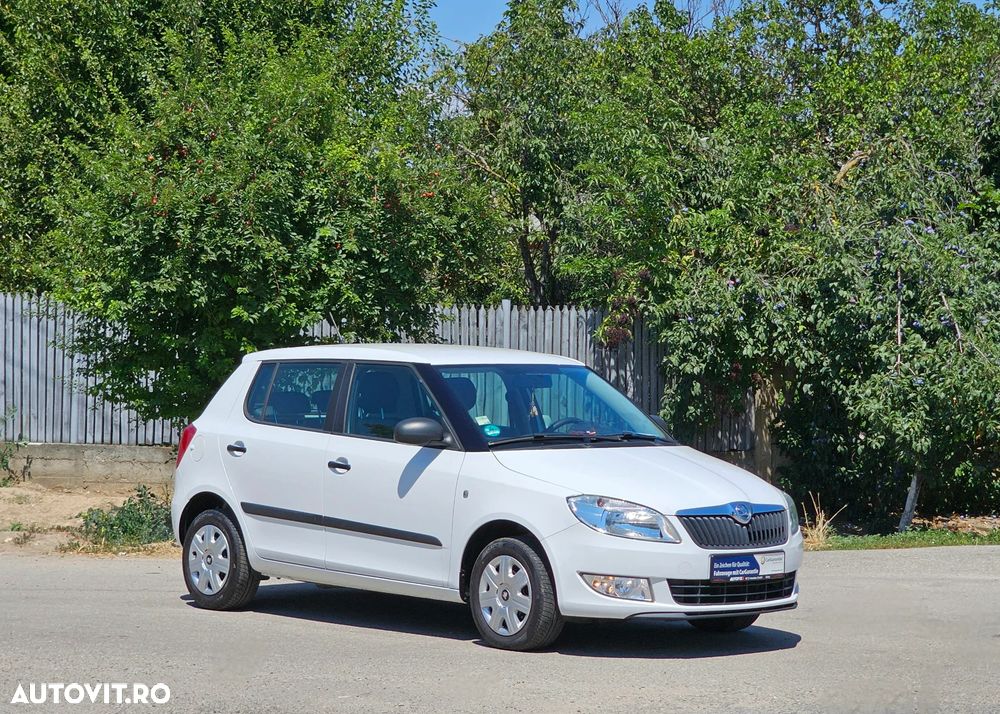 Skoda Fabia 1.2 HTP Fresh - 11