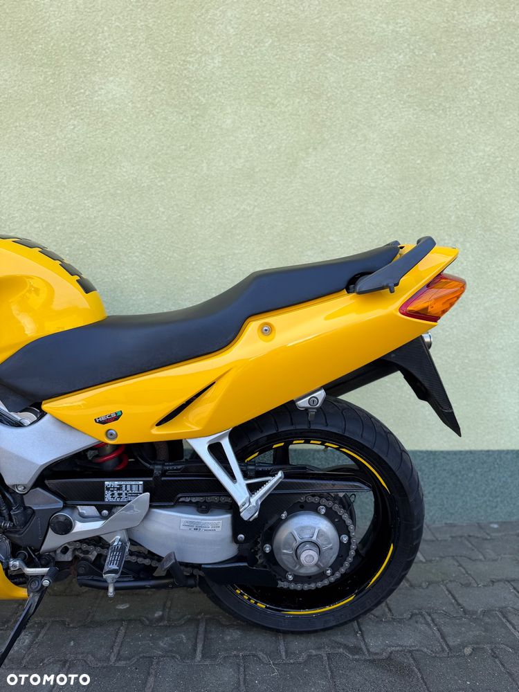 Honda VFR - 23
