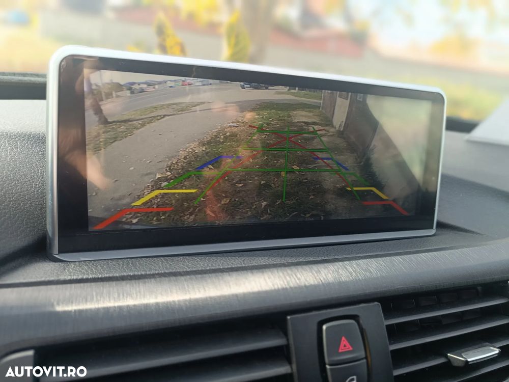 BMW Seria 3 318d GT Sport Line - 40