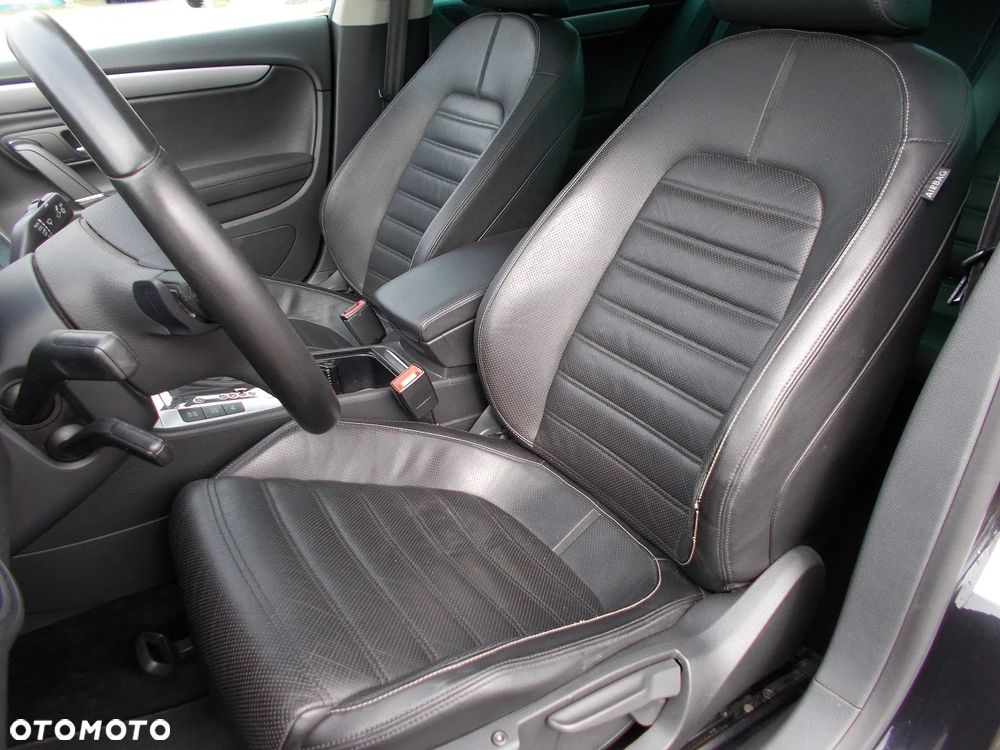 Volkswagen Passat CC 3.6 V6 4Motion DSG - 21