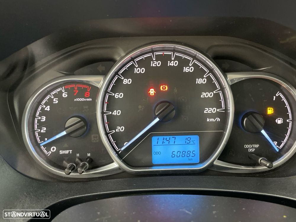 Toyota Yaris 1.0 VVT-i Comfort Plus - 9