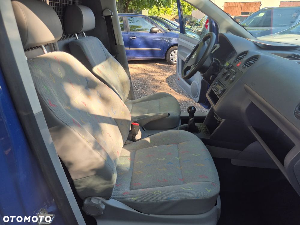 Volkswagen Caddy - 19