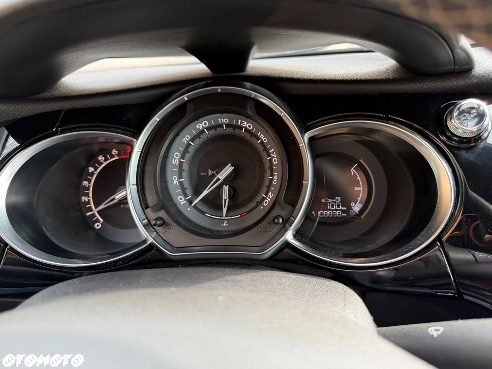DS Automobiles DS 3 - 15