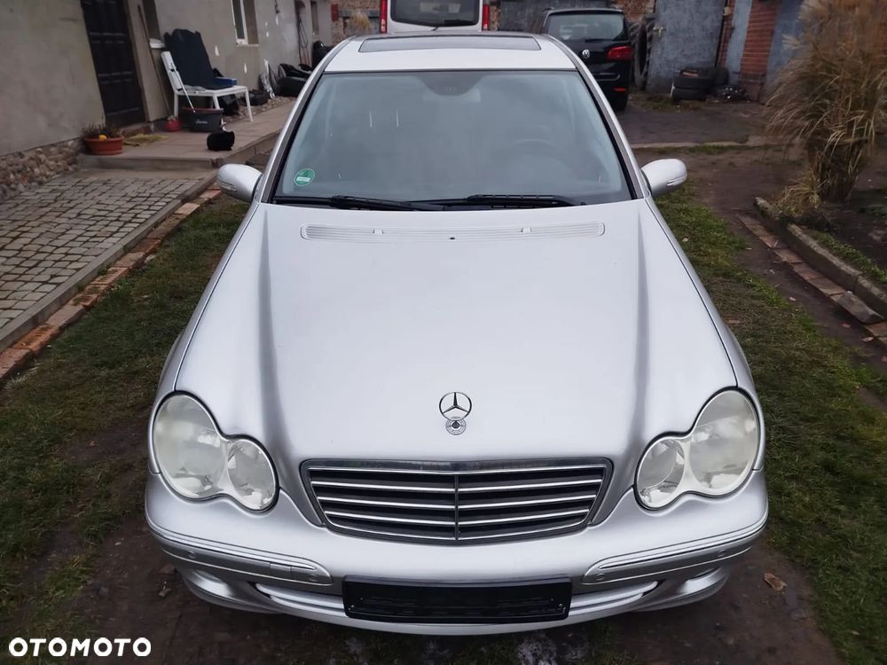 Mercedes-Benz Klasa C 180 Kompressor Automatik Avantgarde - 7