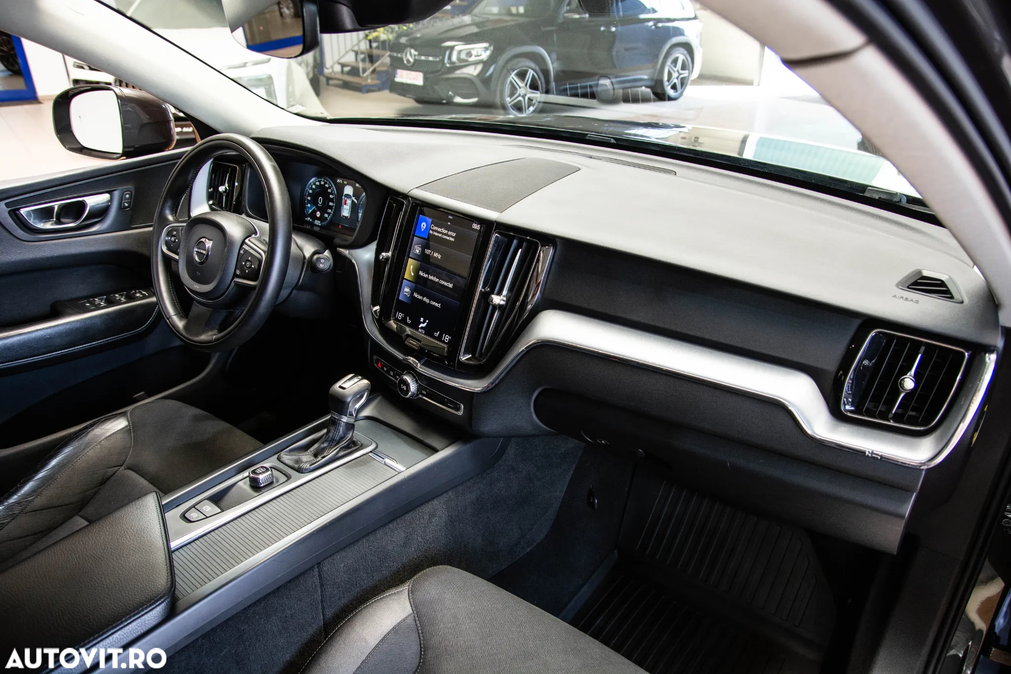 Volvo XC 60 D4 AWD Momentum - 30
