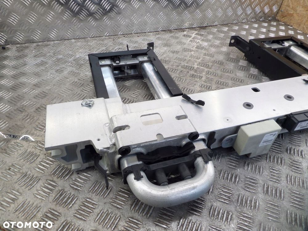 bmw f12 cabrio pałąk zagłówek kapotazowy tył tylny sztuka - 5