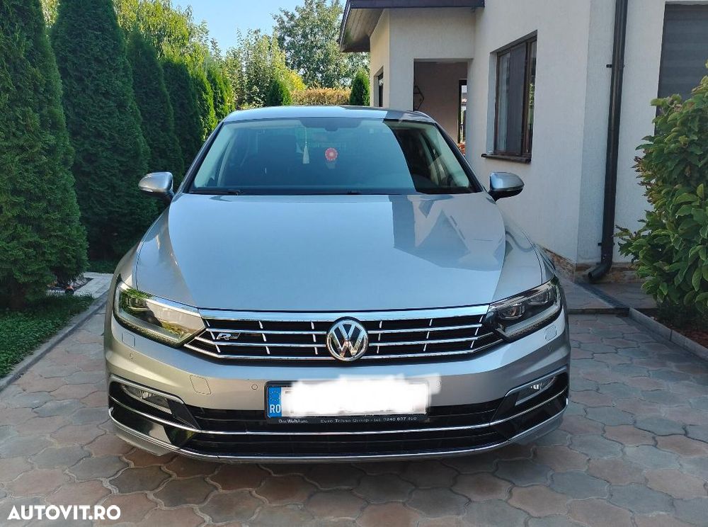 Volkswagen Passat 2.0 TDI DSG 4Motion R Executive - 1
