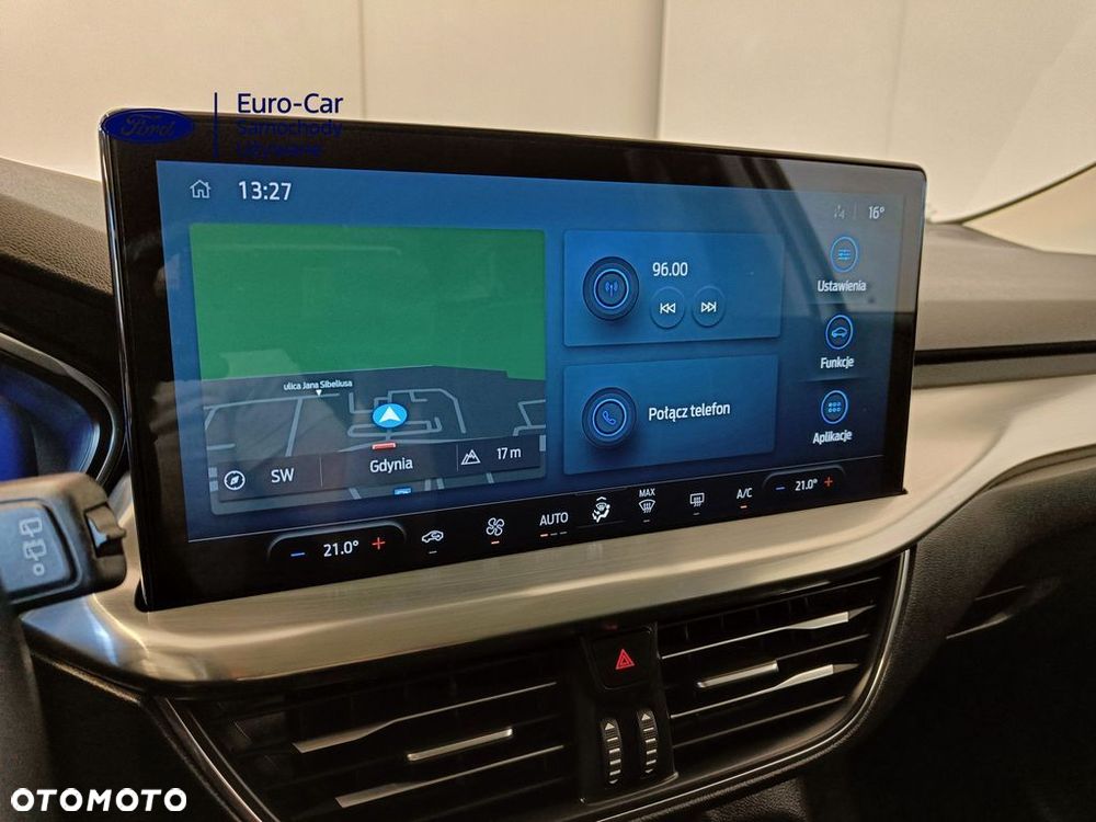 Ford Focus 1.0 EcoBoost Titanium X - 23