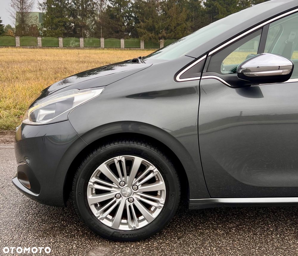 Peugeot 208 82 PureTech Style - 34