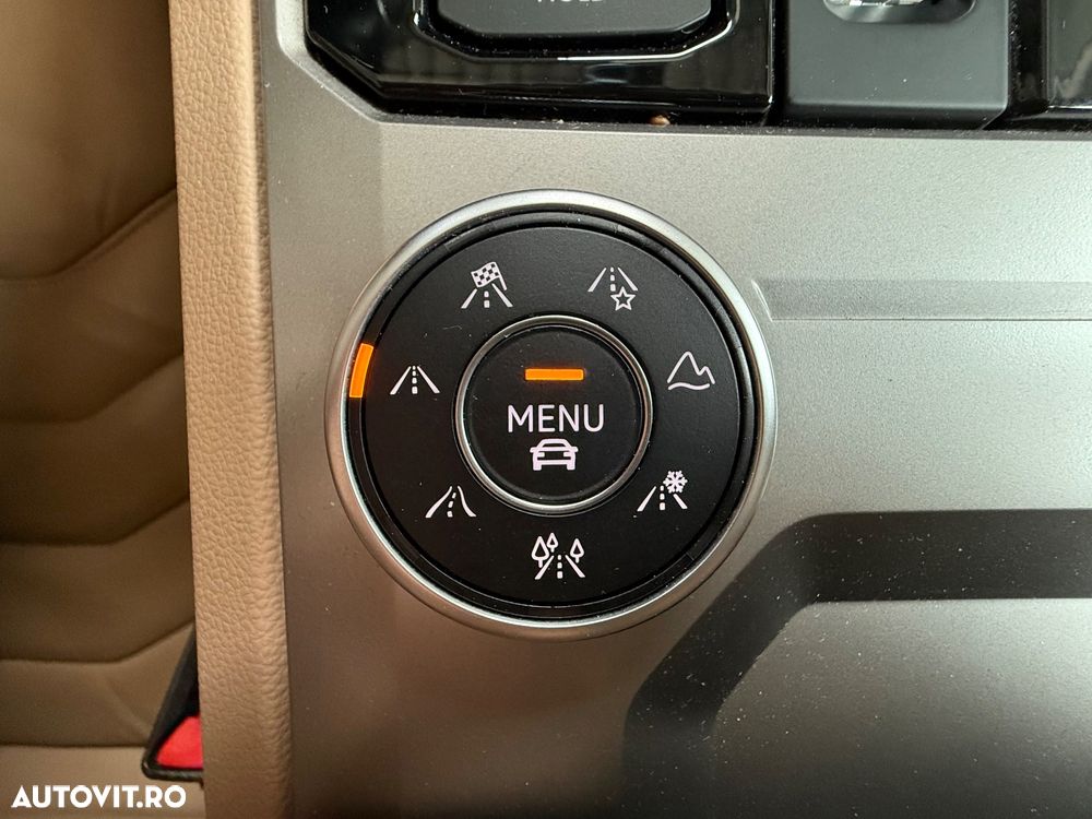 Volkswagen Touareg 3.0 V6 TDI 4Motion DPF Automatik Atmosphere - 25