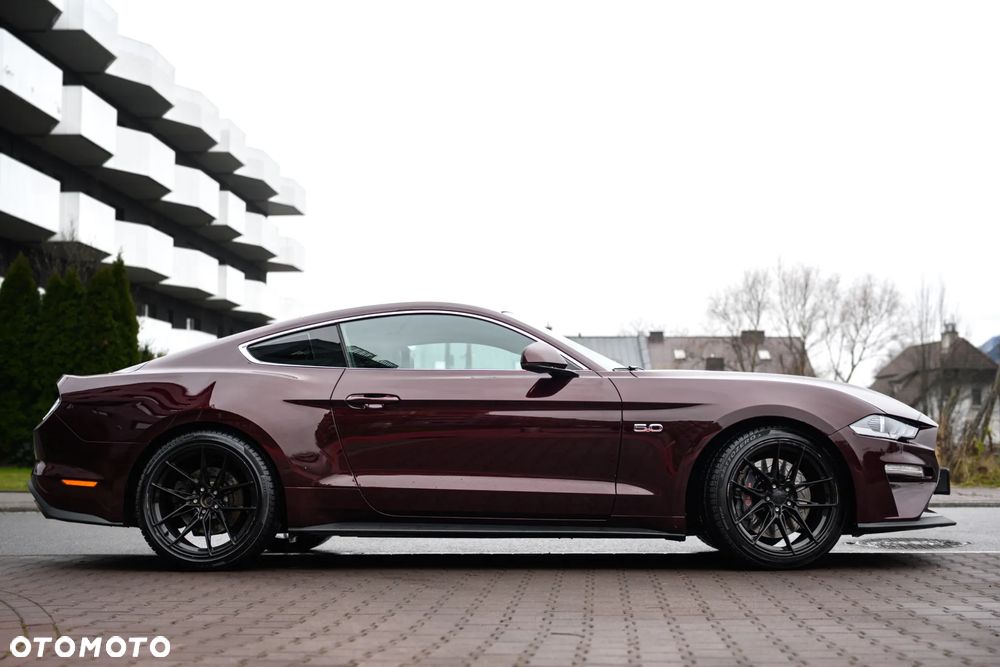 Ford Mustang - 3