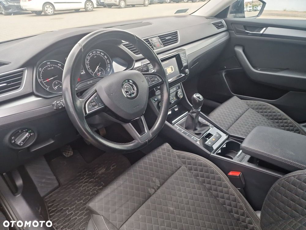 Skoda Superb - 9