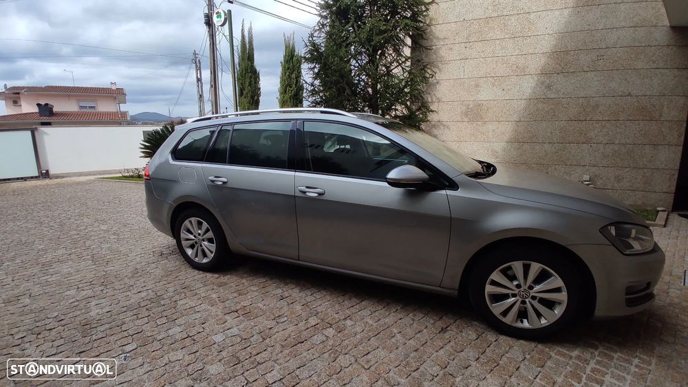 VW Golf Variant 1.6 TDi Confortline - 2