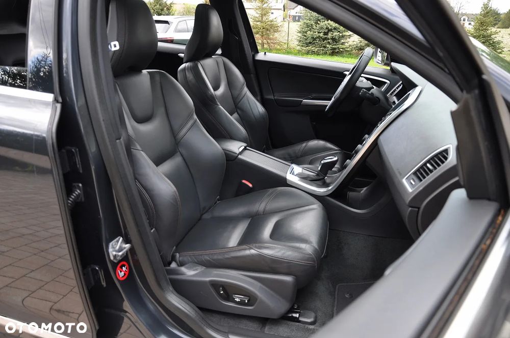 Volvo XC 60 - 23
