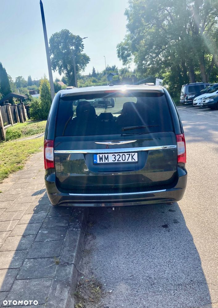 Chrysler Town & Country 3.6 Touring - 25