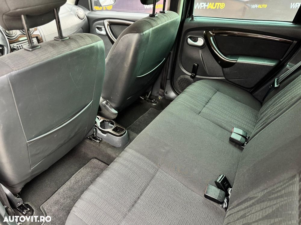 Dacia Duster dCi 110 FAP 4x4 Laureate - 12