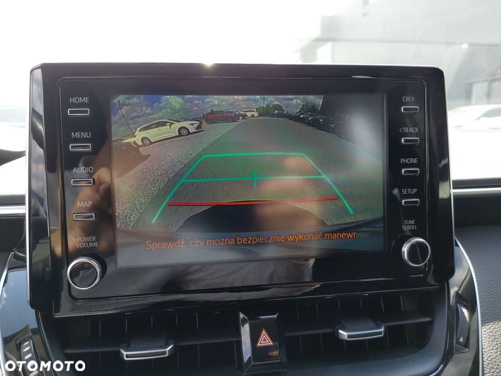 Toyota Corolla - 24