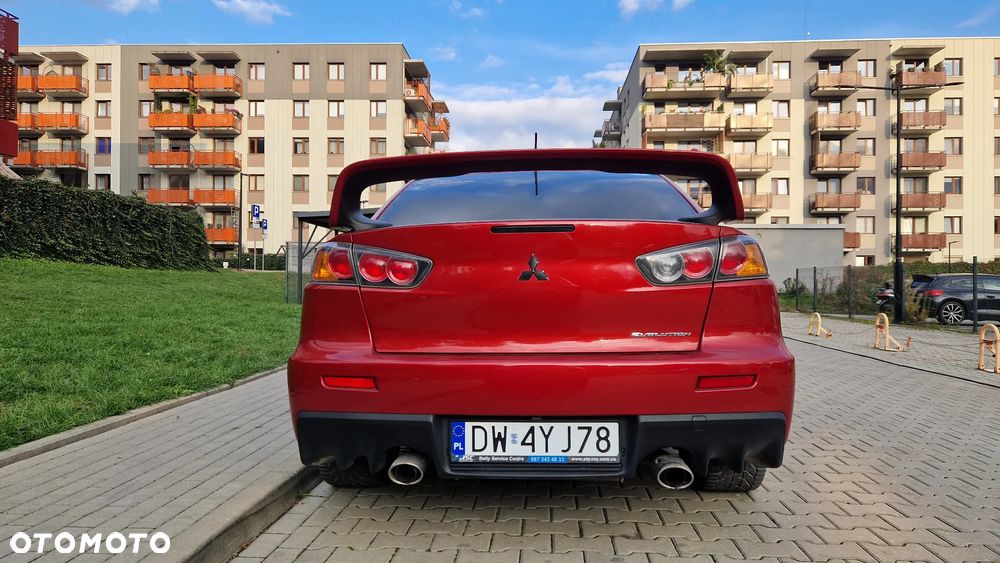 Mitsubishi Lancer Evolution - 12